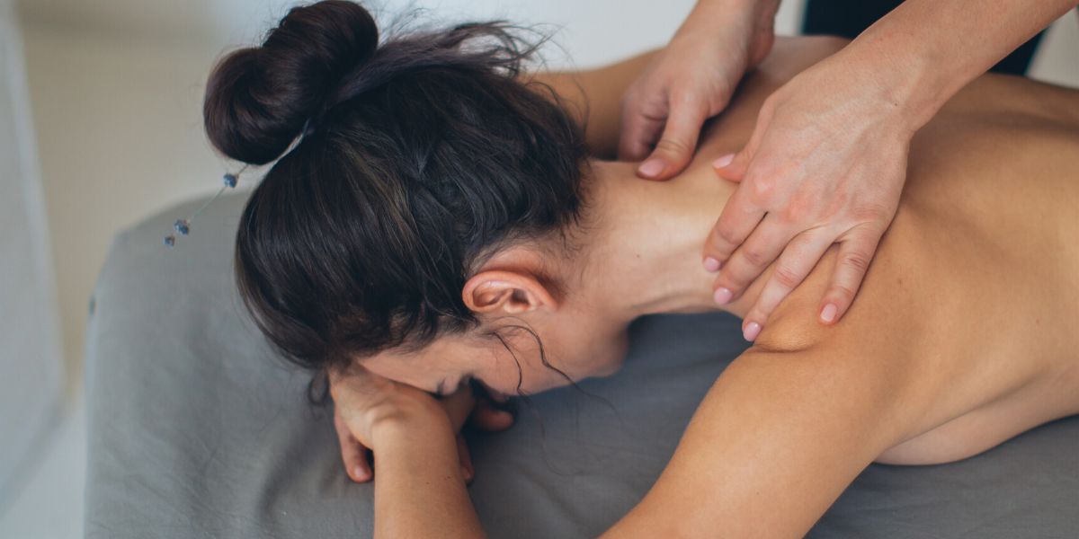 is neck massage safe during pregnancy